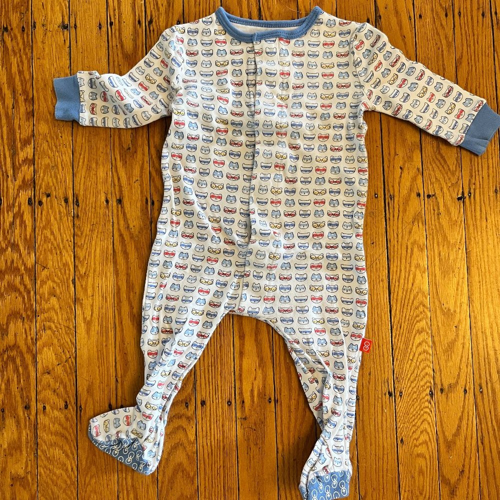 Magnetic Me footed long-sleeved onesie size 9-12 months